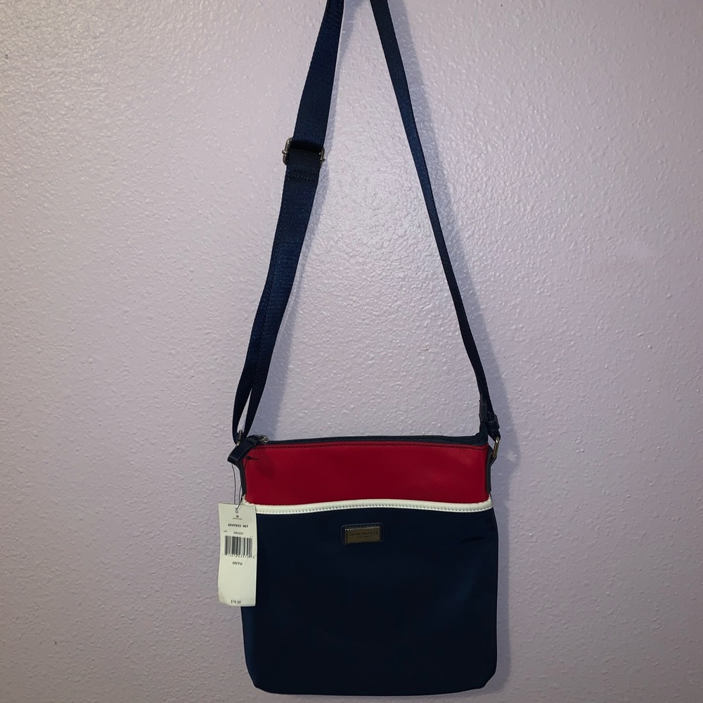 Tommy Hilfiger Crossbody bag!